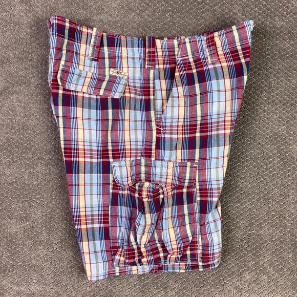 Ralph Lauren Polo Jeans Company Plaid Cargo Shorts Men's 40 Red Blue Madras - Picture 5 of 11